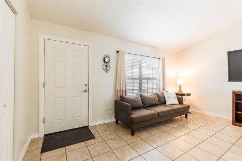 House in New Port Richey, Florida 2 bedrooms, 90.02 sq.m. № 1870839 - photo 4