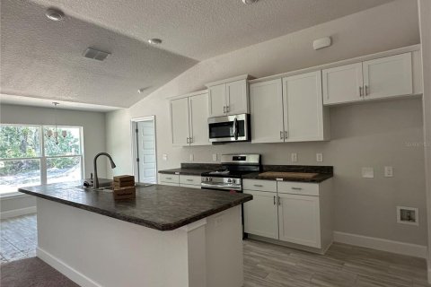 House in Ocala, Florida 4 bedrooms, 208.47 sq.m. № 1198384 - photo 8