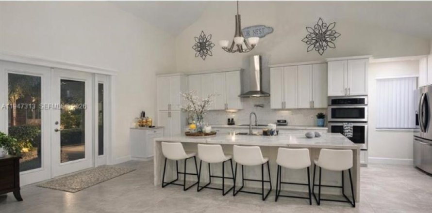 Дом в Дейви, Флорида 4 спальни, 206.8м2 № 2003633