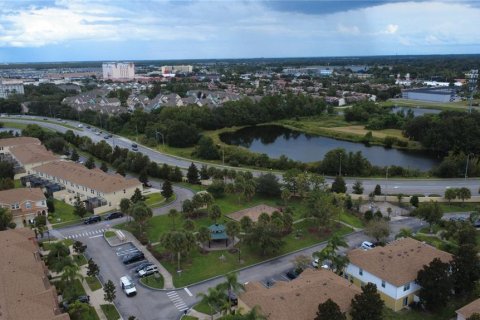 Adosado en venta en Kissimmee, Florida, 4 dormitorios, 165.55 m2 № 1911284 - foto 30
