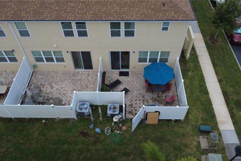 Adosado en venta en Kissimmee, Florida, 4 dormitorios, 165.55 m2 № 1911284 - foto 28