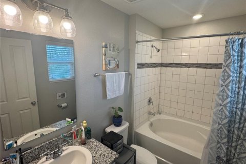 Adosado en venta en Kissimmee, Florida, 4 dormitorios, 165.55 m2 № 1911284 - foto 21