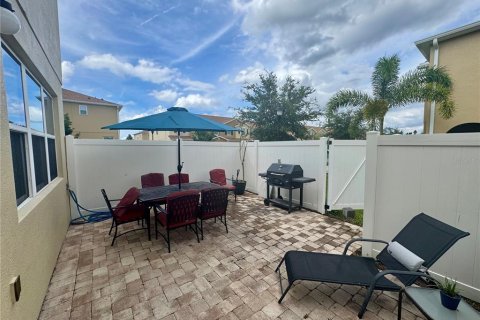 Adosado en venta en Kissimmee, Florida, 4 dormitorios, 165.55 m2 № 1911284 - foto 23