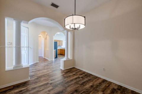 Adosado en alquiler en Vero Beach, Florida, 3 dormitorios, 140.93 m2 № 1991417 - foto 12