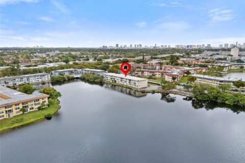 Copropriété à louer à Miami, Floride: 1 chambre, 76.64 m2 № 2008209 - photo 22