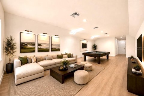 House in Windermere, Florida 4 bedrooms, 371.33 sq.m. № 2122478 - photo 29