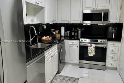 Copropriété à louer à Hollywood, Floride: 1 chambre, 77.57 m2 № 1923049 - photo 3