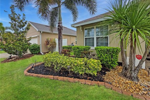 House in Punta Gorda, Florida 3 bedrooms, 157 sq.m. № 1770116 - photo 5
