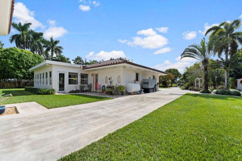 Купить виллу или дом в Хомстед, Флорида 3 спальни, 260.5м2, № 1971698 - фото 22