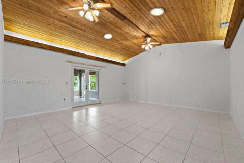 Купить виллу или дом в Хомстед, Флорида 3 спальни, 260.5м2, № 1971698 - фото 30