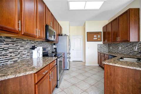 House in Winter Garden, Florida 3 bedrooms, 154.96 sq.m. № 2203832 - photo 7