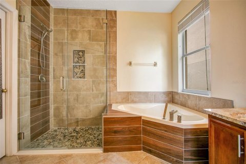 House in Winter Garden, Florida 3 bedrooms, 154.96 sq.m. № 2203832 - photo 13