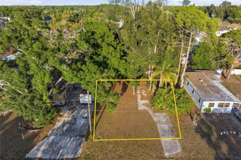Land in Pinellas Park, Florida № 2218790