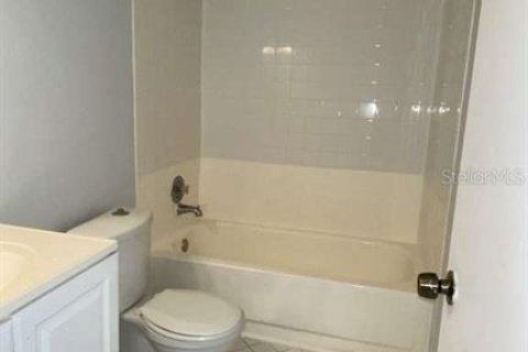 Appartement à louer à Orlando, Floride: 2 chambres, 99.68 m2 № 1894158 - photo 12