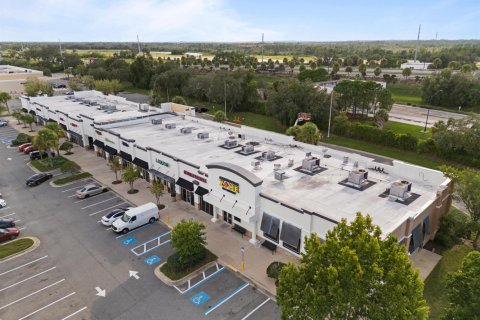 Commercial property in Kissimmee, Florida № 2384921 - photo 13
