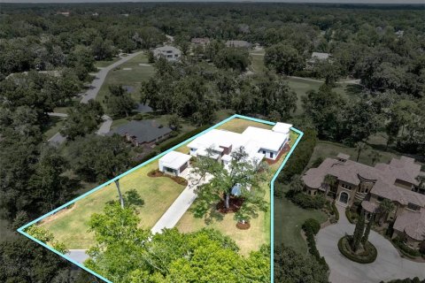 House in Ocala, Florida 5 bedrooms, 555.18 sq.m. № 1757041 - photo 20