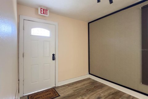 Commercial property in Kissimmee, Florida 57.51 sq.m. № 2213604 - photo 24