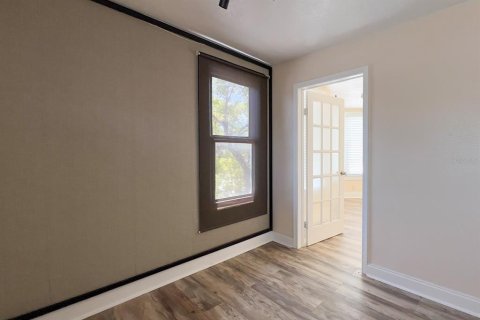 Commercial property in Kissimmee, Florida 57.51 sq.m. № 2213604 - photo 25