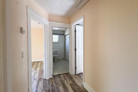 Commercial property in Kissimmee, Florida 57.51 sq.m. № 2213604 - photo 30