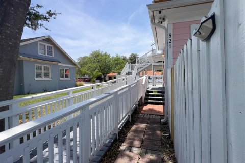 Commercial property in Kissimmee, Florida 57.51 sq.m. № 2213604 - photo 11