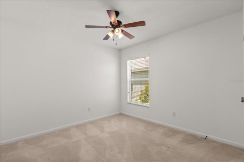 House in Casselberry, Florida 4 bedrooms, 182 sq.m. № 1882835 - photo 24
