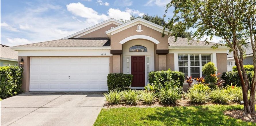 House in Casselberry, Florida 4 bedrooms, 182 sq.m. № 1882835