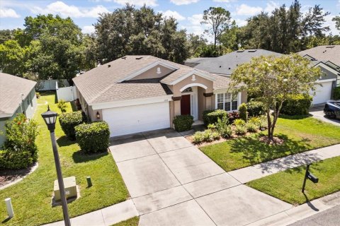 House in Casselberry, Florida 4 bedrooms, 182 sq.m. № 1882835 - photo 4