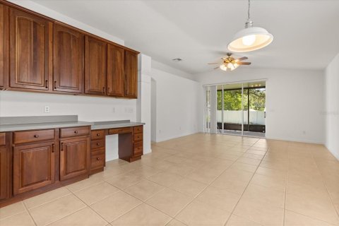 House in Casselberry, Florida 4 bedrooms, 182 sq.m. № 1882835 - photo 15