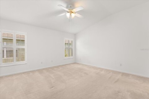 House in Casselberry, Florida 4 bedrooms, 182 sq.m. № 1882835 - photo 19