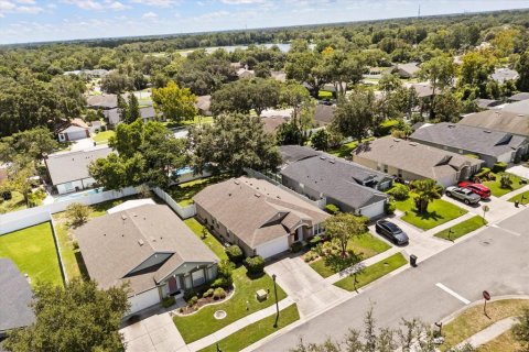 House in Casselberry, Florida 4 bedrooms, 182 sq.m. № 1882835 - photo 5