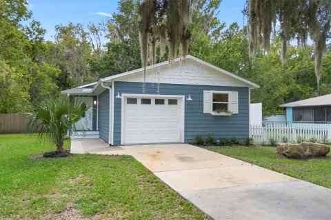 House in New Smyrna Beach, Florida 2 bedrooms, 95.88 sq.m. № 1908257 - photo 15