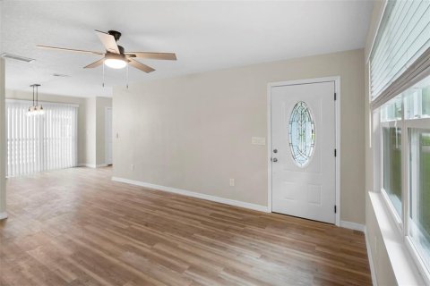 House in New Smyrna Beach, Florida 2 bedrooms, 95.88 sq.m. № 1908257 - photo 27