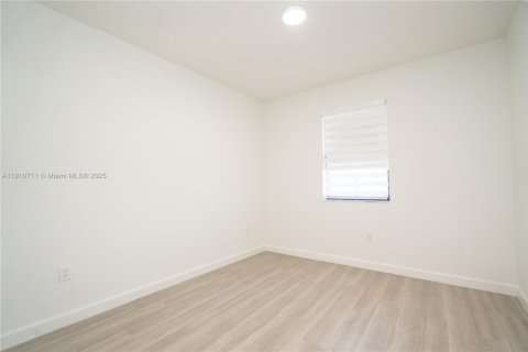 Adosado en venta en Homestead, Florida, 3 dormitorios, 157.66 m2 № 1965967 - foto 28