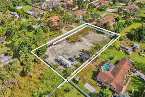 Terreno en venta en Pembroke Pines, Florida № 2056701 - foto 4