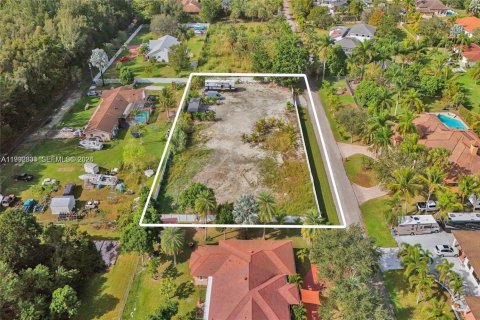 Terreno en venta en Pembroke Pines, Florida № 2056701 - foto 7
