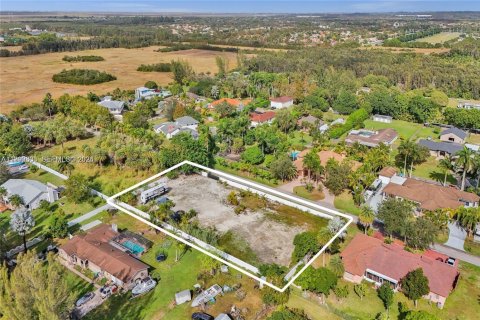 Terreno en venta en Pembroke Pines, Florida № 2056701 - foto 15