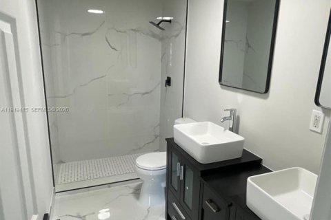 Villa ou maison à vendre à Homestead, Floride: 6 chambres, 245.26 m2 № 2004758 - photo 4