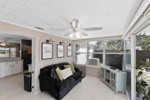 Casa en venta en Ormond Beach, Florida, 2 dormitorios, 123.75 m2 № 1829696 - foto 13