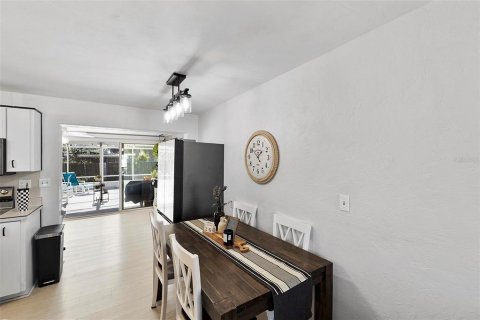 Casa en venta en Ormond Beach, Florida, 2 dormitorios, 123.75 m2 № 1829696 - foto 7