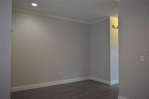 Touwnhouse à vendre à Riverview, Floride: 2 chambres, 128.48 m2 № 1873548 - photo 5