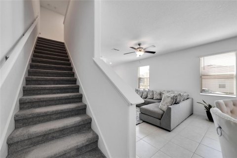Townhouse in Riverview, Florida 2 bedrooms, 152.55 sq.m. № 2379238 - photo 23