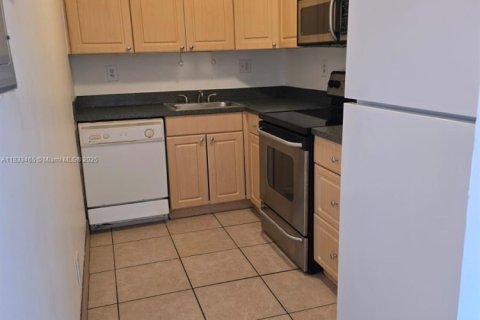 Condo in Plantation, Florida, 1 bedroom № 1957833 - photo 10