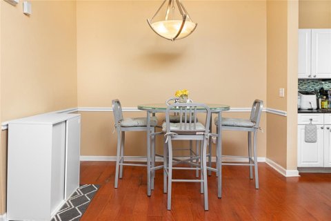Condominio en venta en Orlando, Florida, 2 dormitorios, 96.71 m2 № 1597994 - foto 3