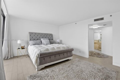 Condo in Aventura, Florida, 3 bedrooms  № 2185906 - photo 12