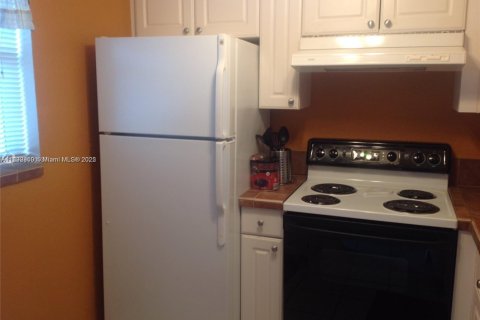 Condominio en venta en Lauderdale Lakes, Florida, 1 dormitorio, 63.55 m2 № 1957580 - foto 23