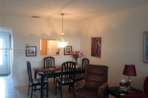 Condominio en venta en Lauderdale Lakes, Florida, 1 dormitorio, 63.55 m2 № 1957580 - foto 18