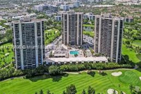 Copropriété à vendre à Aventura, Floride: 1 chambre, 84.82 m2 № 1978183 - photo 15