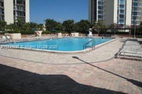 Copropriété à vendre à Aventura, Floride: 1 chambre, 84.82 m2 № 1978183 - photo 12