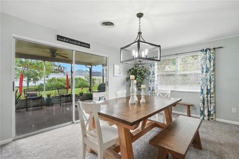 Casa en venta en Zephyrhills, Florida, 3 dormitorios, 212.93 m2 № 1821202 - foto 19