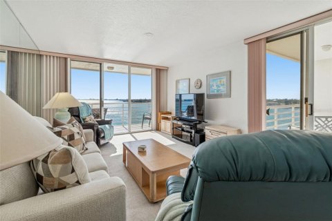 Copropriété à vendre à Saint Petersburg, Floride: 2 chambres, 110.09 m2 № 2105694 - photo 5